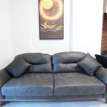 Luxury - Ic - Familienfreundliches I Stock