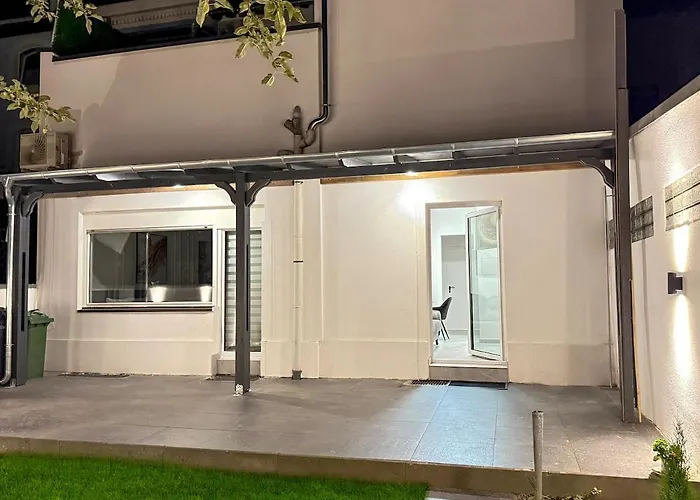 Luxury - Ic - Familienfreundliches ノイヴィート